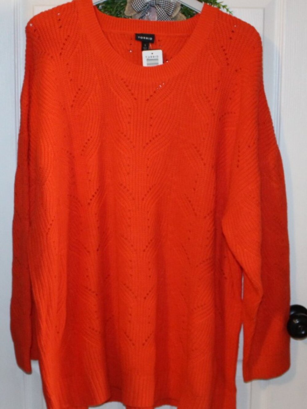 NWT Torrid Pointelle knit sweater 5X(28W) Pretty Orange.
